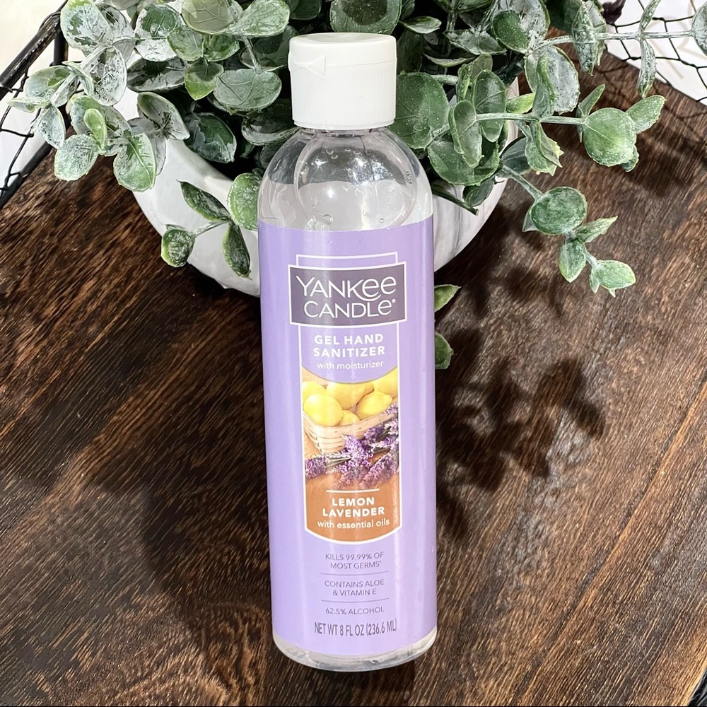 GIFT GIVEN WITH PURCHASE 🌟🌟YANKEE CANDLE Gel Hand Sanitizer w/ moisturize - Picture 7 of 10
